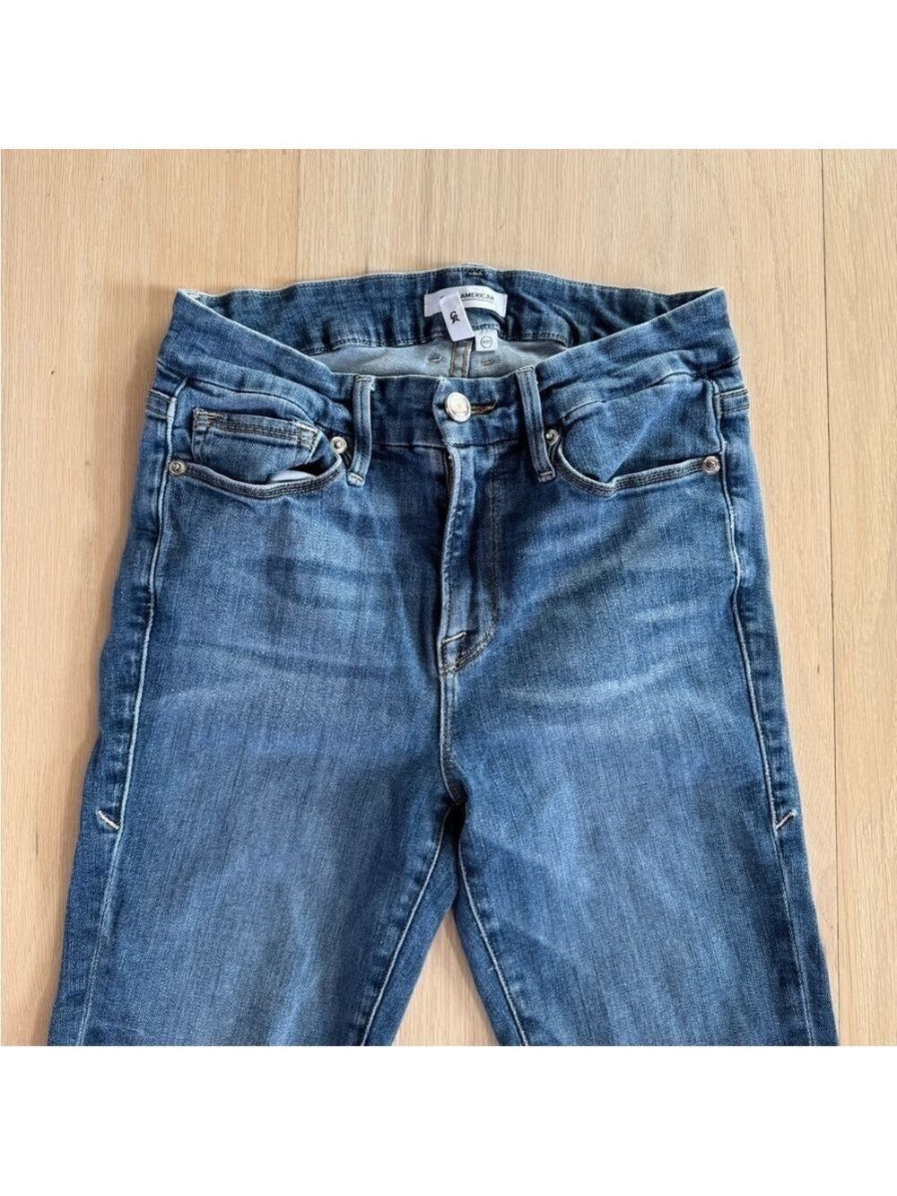 Good American Good Legs Jeans Denim Medium Wash Size 26 - Picture 2 of 8